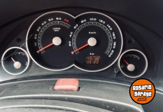 Autos - Suzuki FUN 2010 Nafta 140000Km - En Venta