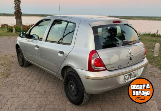 Autos - Renault clio 2014 Nafta 80000Km - En Venta