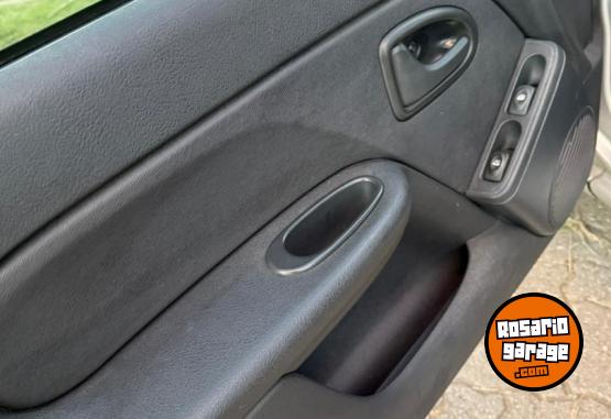 Autos - Renault clio 2014 Nafta 80000Km - En Venta