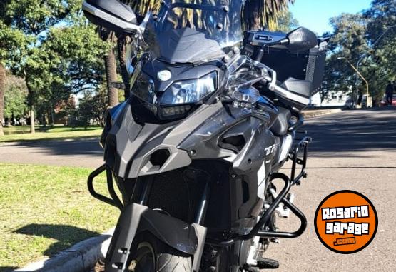 Motos - Benelli TRK 502 2023 Nafta 8400Km - En Venta