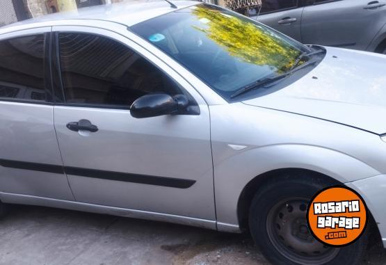 Autos - Ford Focus 2004 GNC 224000Km - En Venta