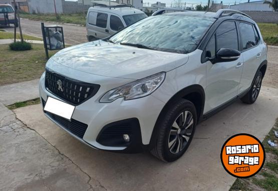 Autos - Peugeot 2008 2023 Nafta 34000Km - En Venta