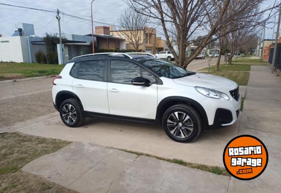 Autos - Peugeot 2008 2023 Nafta 34000Km - En Venta