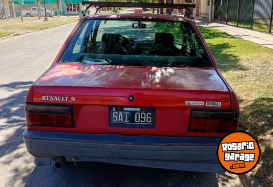 Autos - Renault 9 1992 GNC 111111Km - En Venta