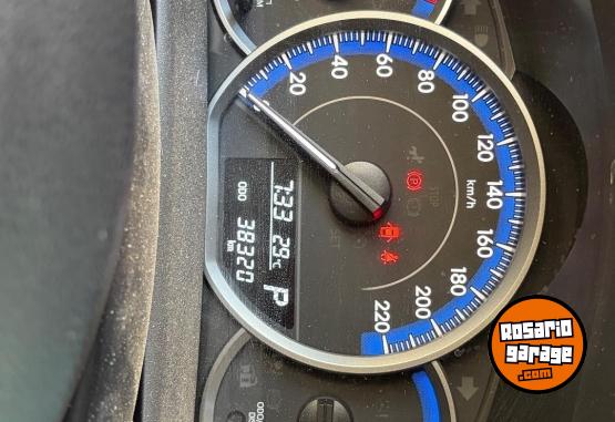 Autos - Toyota Yaris XLS 2022 Nafta 38000Km - En Venta