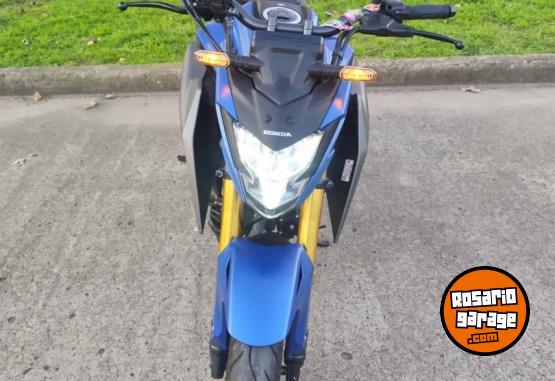 Motos - Honda CB300F 2023 Nafta 2000Km - En Venta