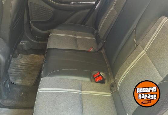 Camionetas - Chevrolet Tracker 2023 Nafta 47000Km - En Venta