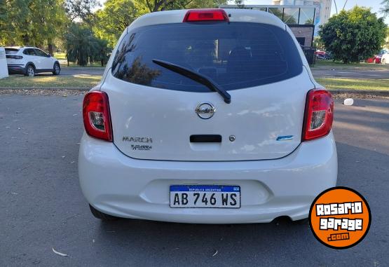 Autos - Nissan March Sense 2017 Nafta 56000Km - En Venta