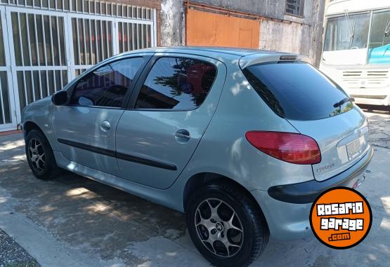 Autos - Peugeot 206 2002 Diesel 224000Km - En Venta