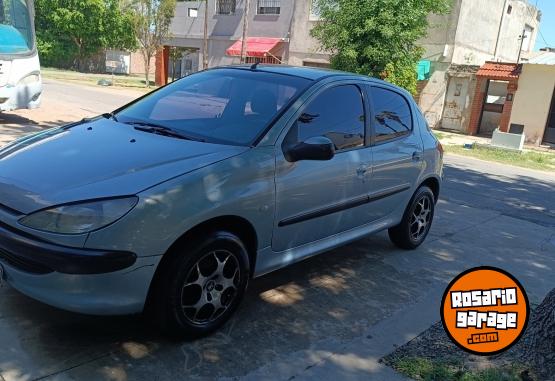 Autos - Peugeot 206 2002 Diesel 224000Km - En Venta