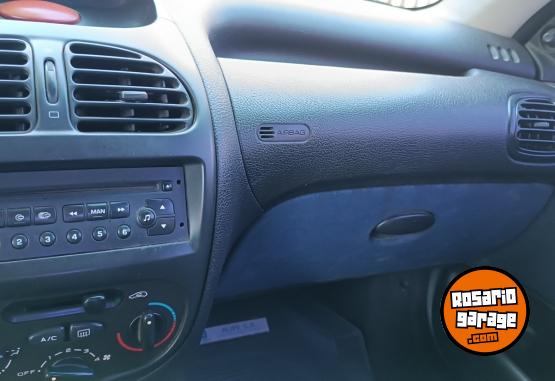 Autos - Peugeot 206 2002 Diesel 224000Km - En Venta