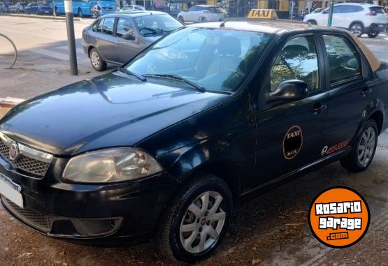 Autos - Fiat SIENA 2017 GNC 410000Km - En Venta