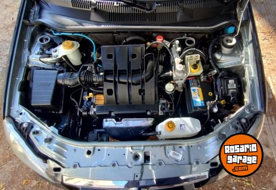 Autos - Fiat SIENA 2017 GNC 410000Km - En Venta