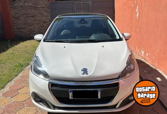 Autos - Peugeot 208 1.6 feline 2018 Nafta 82600Km - En Venta