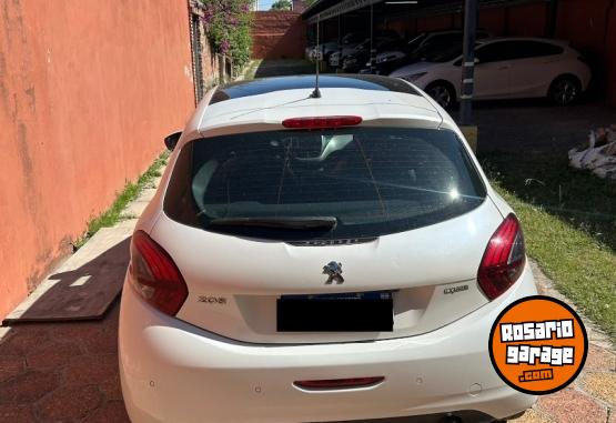 Autos - Peugeot 208 1.6 feline 2018 Nafta 82600Km - En Venta