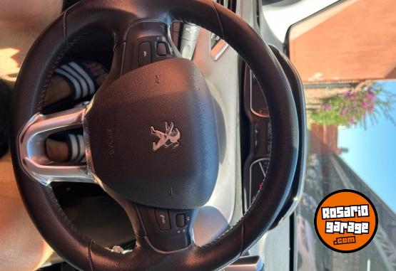 Autos - Peugeot 208 1.6 feline 2018 Nafta 82600Km - En Venta