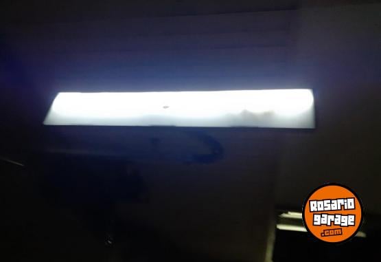 Herramientas - Lámpara de pie p/sacabollos y granizo(12v/220v). - En Venta