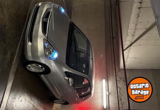 Autos - Honda Fit 2006 Nafta 140000Km - En Venta