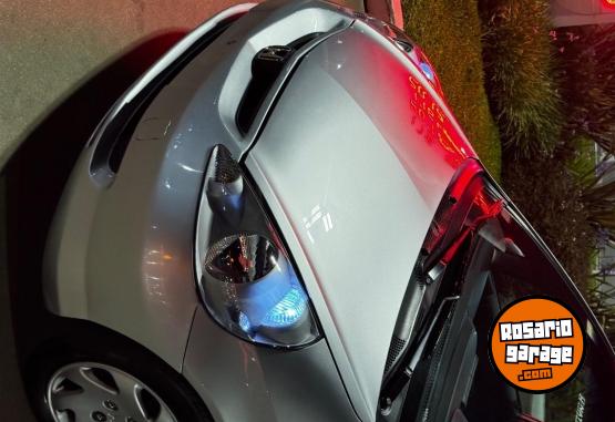 Autos - Honda Fit 2006 Nafta 140000Km - En Venta