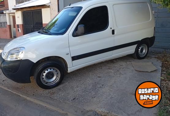 Utilitarios - Citroen Berlingo 2017 Diesel 170000Km - En Venta