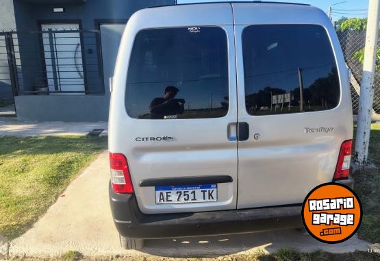 Utilitarios - Citroen Berlingo 5 as hdi 2021 Diesel 73000Km - En Venta
