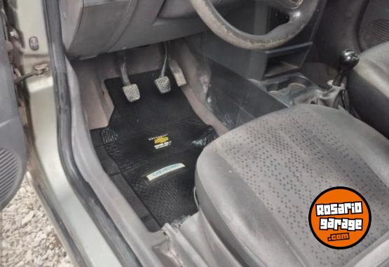 Autos - Chevrolet Meriva,corsa,siena,Clio, 2006 GNC 200000Km - En Venta