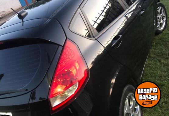 Autos - Ford Fiesta 2011 Nafta 130000Km - En Venta