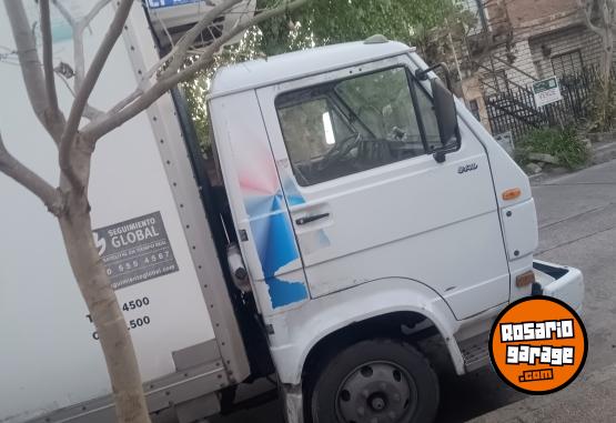 Camiones y Gr�as - Vendo camion vw 1999 - En Venta