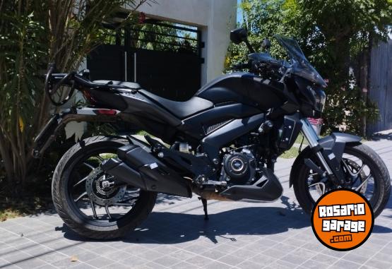 Motos - Bajaj Dominar 400 2023 Nafta 9500Km - En Venta