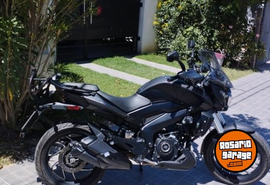 Motos - Bajaj Dominar 400 2023 Nafta 9500Km - En Venta