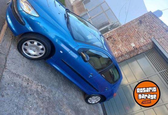 Autos - Peugeot 206 2005 Diesel 180000Km - En Venta