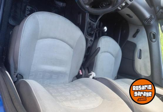Autos - Peugeot 206 2005 Diesel 180000Km - En Venta
