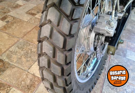 Motos - Zanella ZR 250 2025 Nafta 4000Km - En Venta