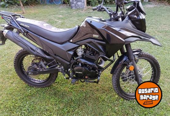 Motos - Gilera Adventur 200 2022 Nafta 11000Km - En Venta