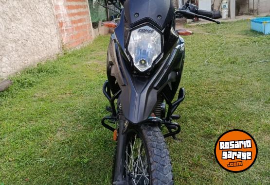 Motos - Gilera Adventur 200 2022 Nafta 11000Km - En Venta