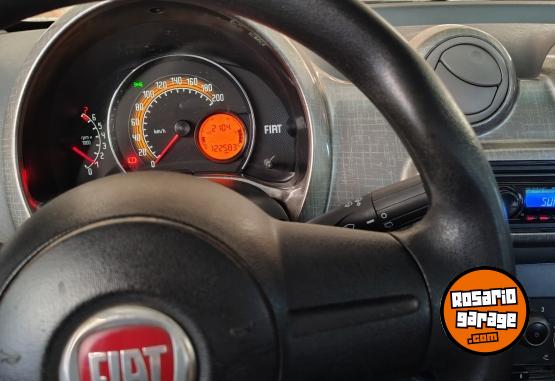 Autos - Fiat Uno 2011 GNC 123000Km - En Venta