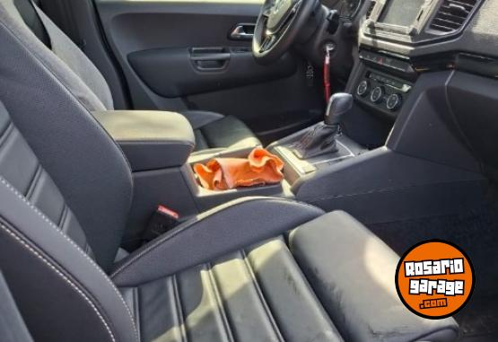 Camionetas - Volkswagen Amarok.black style 2023 Diesel 5000Km - En Venta