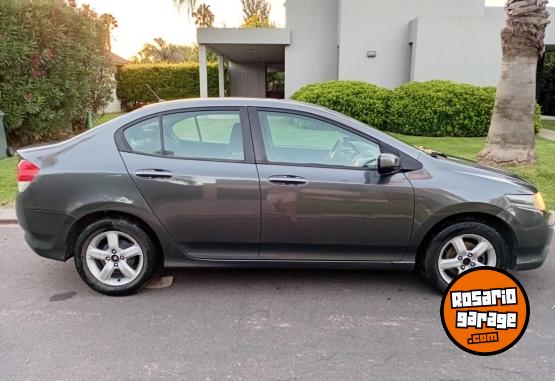 Autos - Honda City 2011 Nafta 220000Km - En Venta