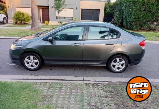 Autos - Honda City 2011 Nafta 220000Km - En Venta