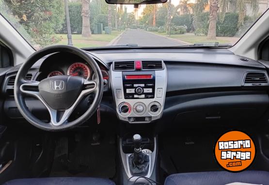 Autos - Honda City 2011 Nafta 220000Km - En Venta