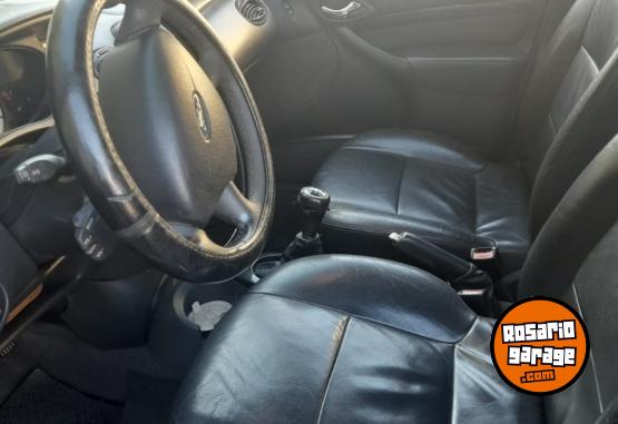 Autos - Ford Focus Guia 2.0 2006 Nafta 138000Km - En Venta
