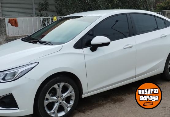 Autos - Chevrolet Cruze lt 4 puertas 2020 Nafta 67880Km - En Venta