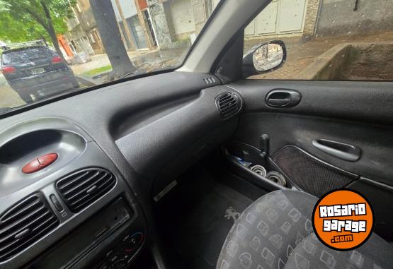 Autos - Peugeot Peugeot 206 2006 Diesel 237000Km - En Venta