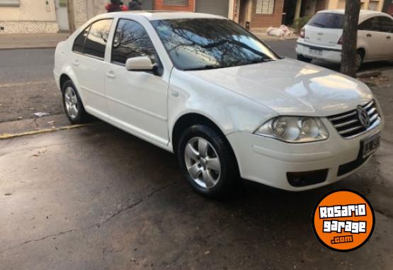 Autos - Volkswagen Bora 2011 GNC 185000Km - En Venta