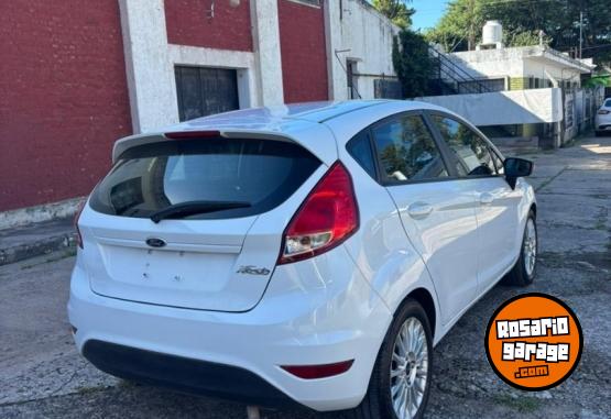 Autos - Ford Fiesta Kinetic SE 2015 Nafta 164000Km - En Venta