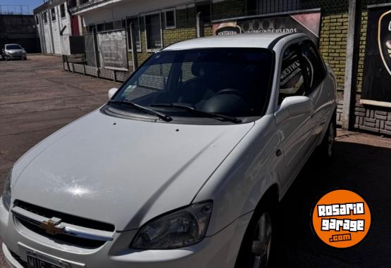 Autos - Chevrolet Corsa Classic 1.4 4 Puert 2013 Nafta 130000Km - En Venta