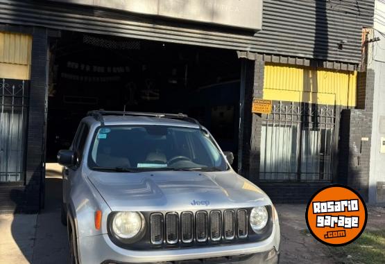 Camionetas - Jeep Renegade,compass,kicks 2016 GNC 120000Km - En Venta