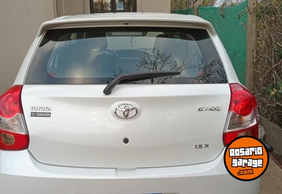 Autos - Toyota Etios 2023 Nafta 17000Km - En Venta