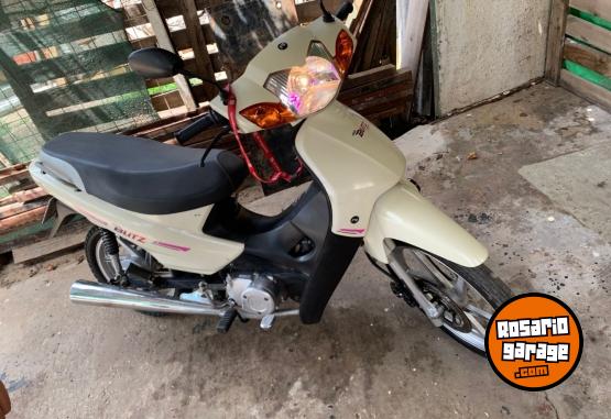 Motos - Motomel blitz 110 full 2023 Nafta 12000Km - En Venta