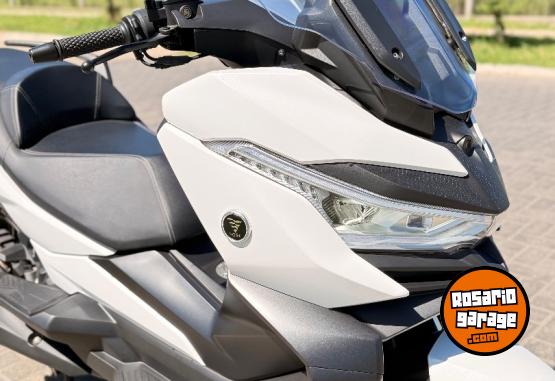 Motos - Voge SR4 2023 Nafta 3000Km - En Venta